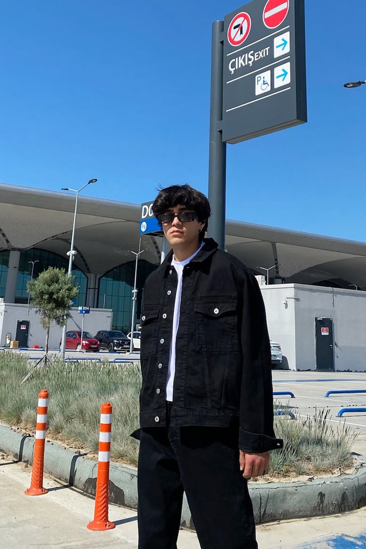 Basic Siyah Denim Jacket