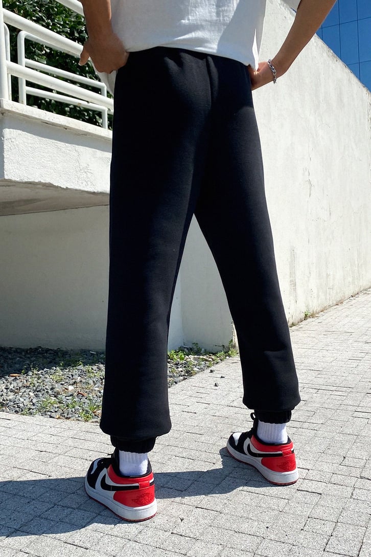 Basic Siyah Jogger Fit Eşofman Altı