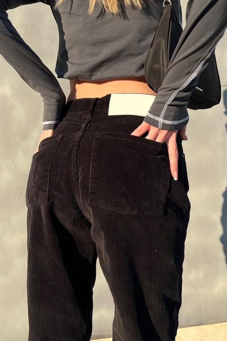 Basic Siyah Kadife Pantolon