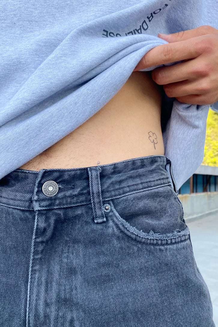 Basic Siyah Mom Fit Jean