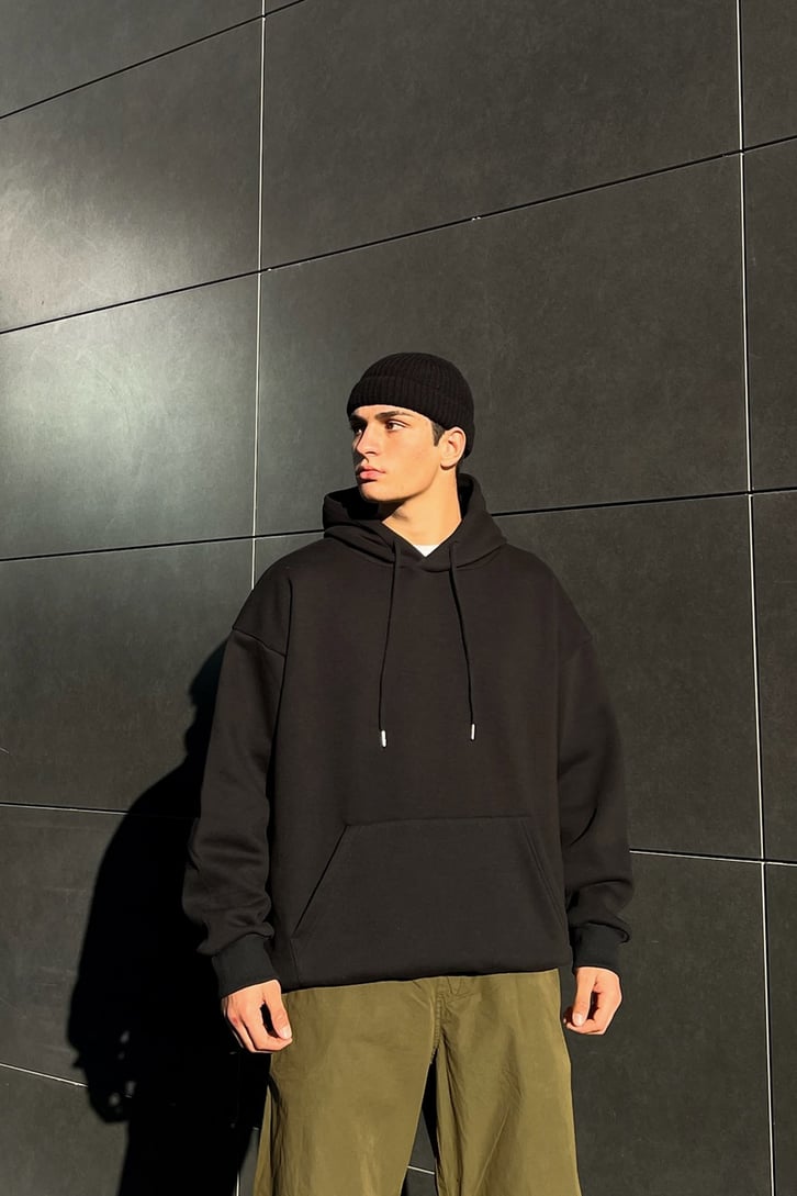 Basic Siyah Oversize Hoodie