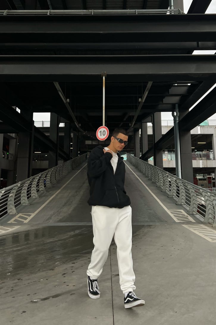 Basic Siyah Oversize Zipper Hoodie