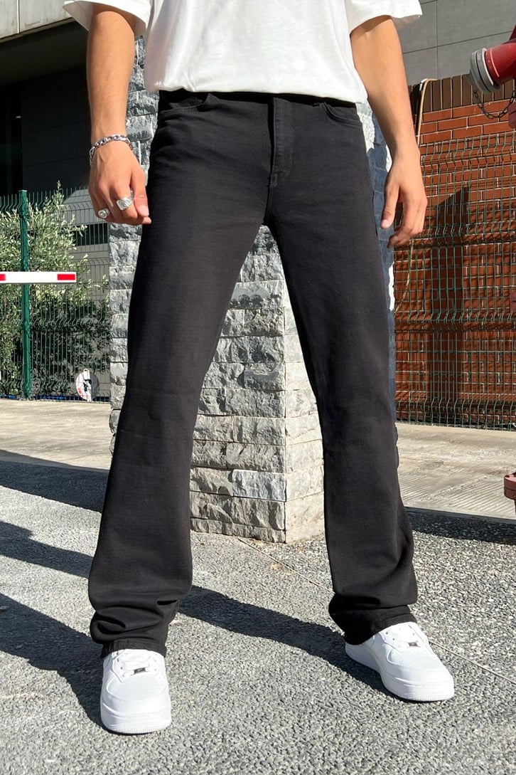 Basic Siyah Regıular Fit Jean
