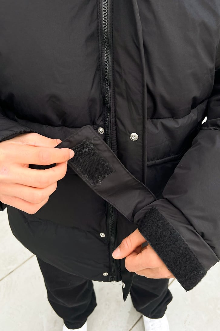 Basic Siyah Şişme Mont
