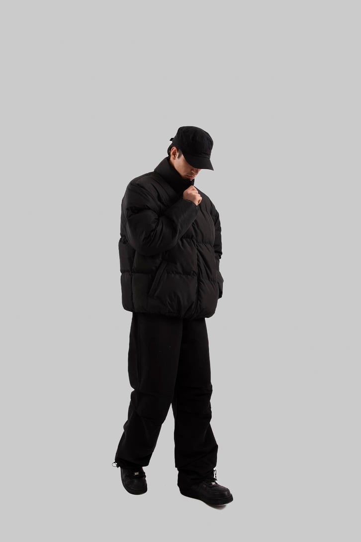 Basic Siyah Şişme Mont