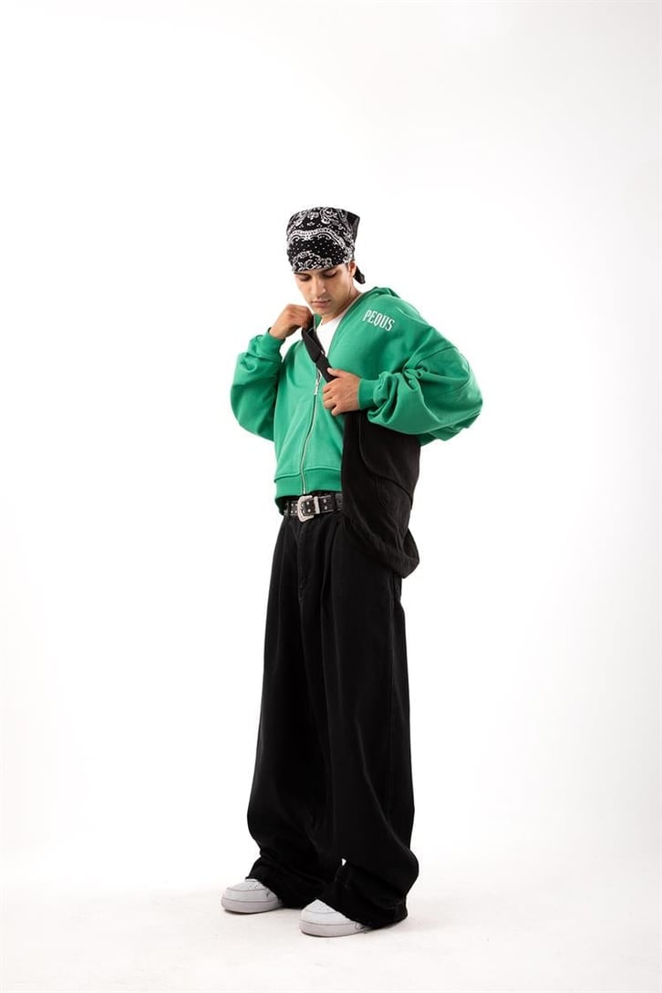 Basic Siyah Super Baggy Jean