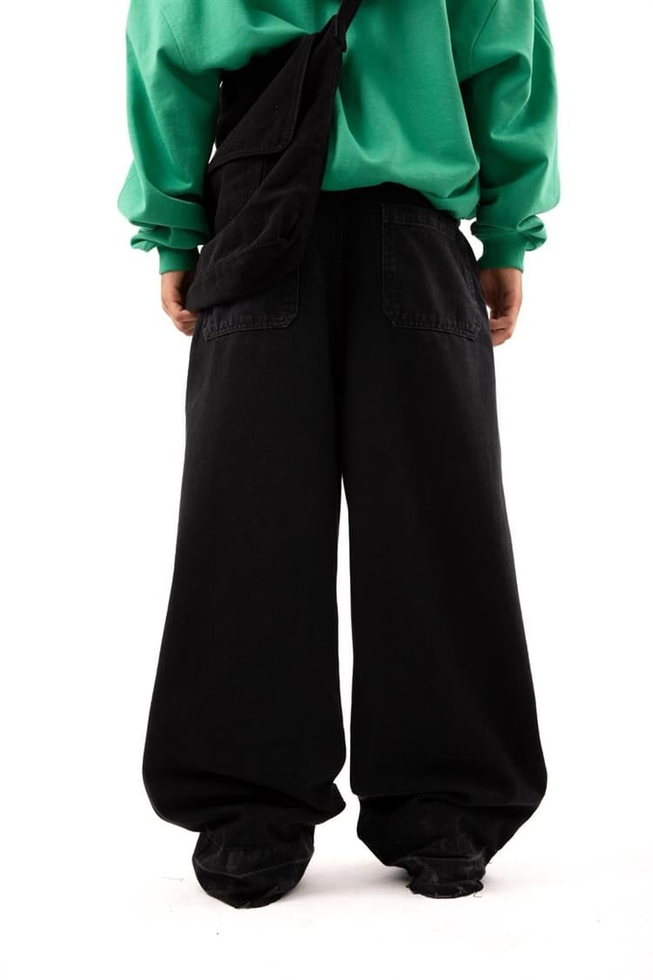 Basic Siyah Super Baggy Jean
