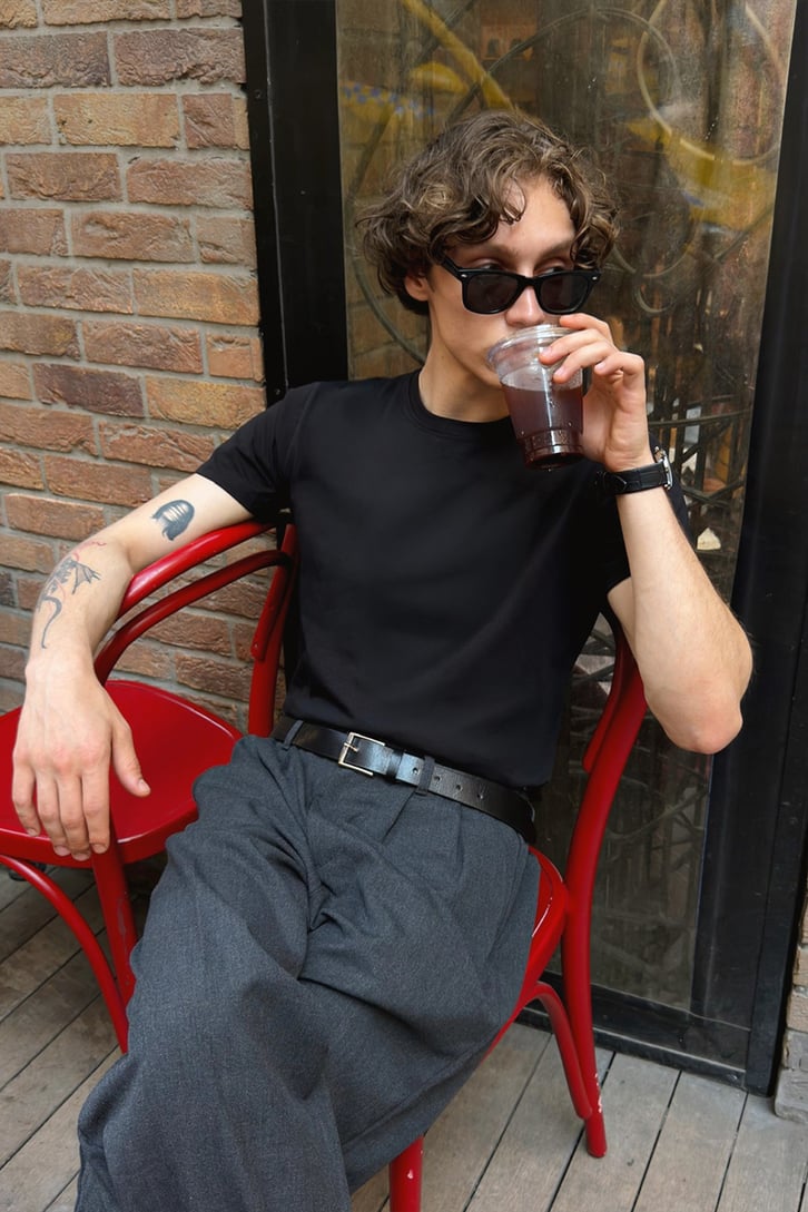 Basic Slim Fit Siyah Tişört