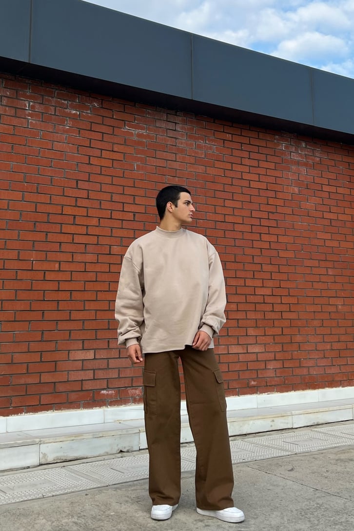 Basic Sütlü Kahve Oversize Sweatshirt