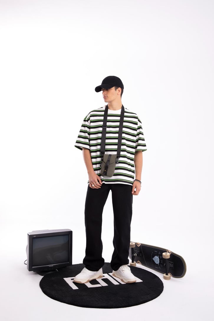 Basic Yeşil Çizgili Oversize Tshirt