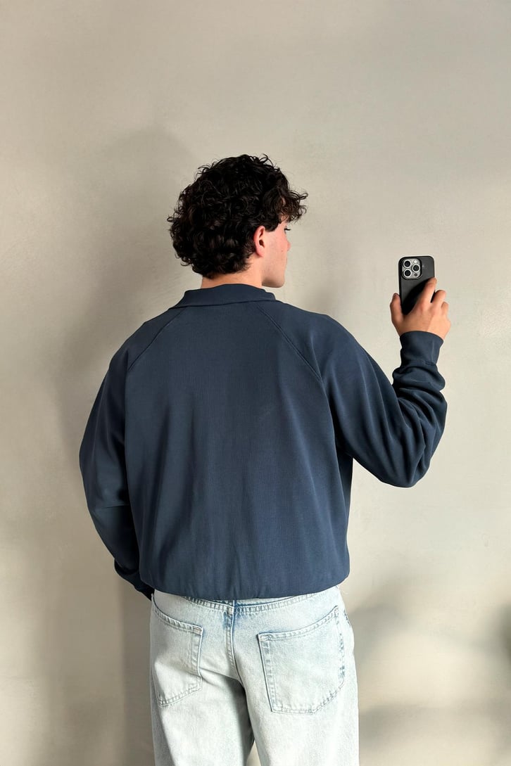 Basic Zip Sweatshirt