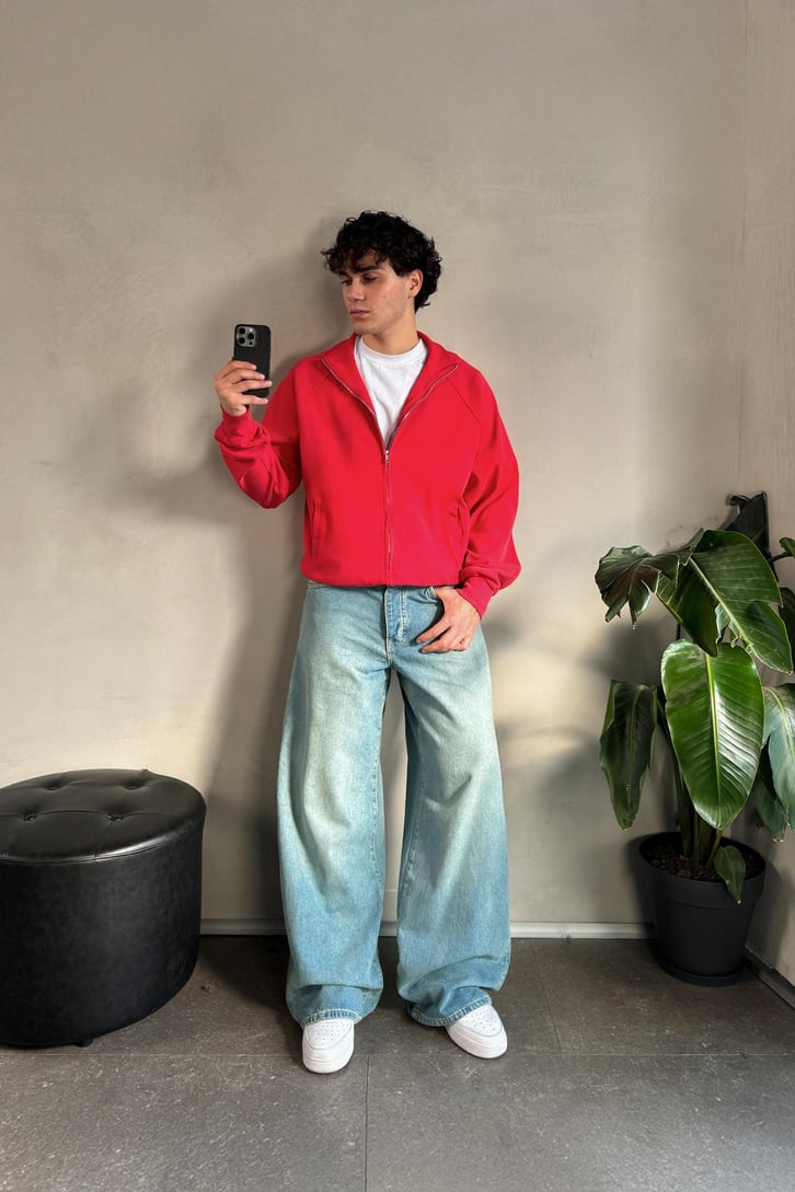 Basic Zip Sweatshirt