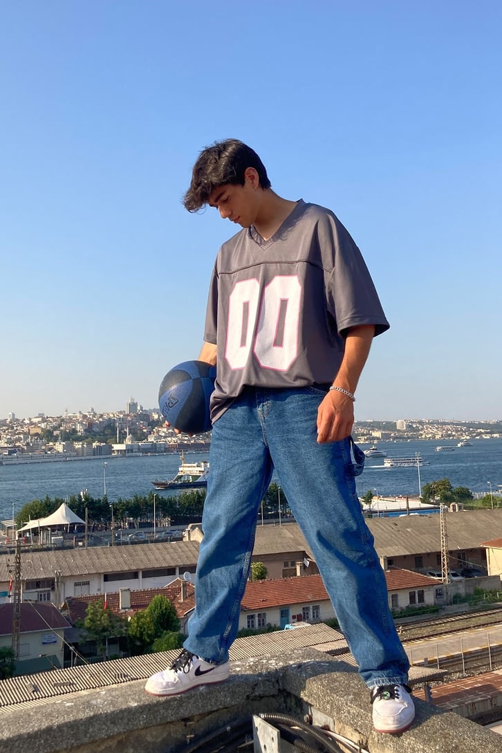 BASKILI OVERSIZE PREMIUM FORMA