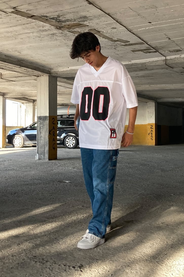 BASKILI OVERSIZE PREMIUM FORMA