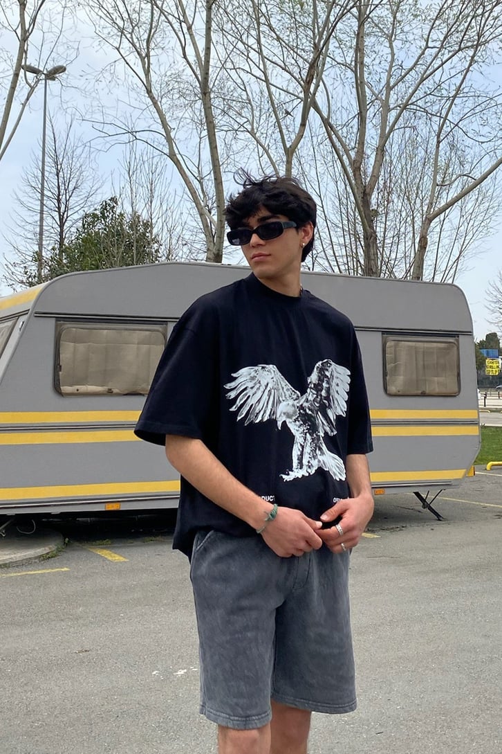 BASKILI TSHIRT