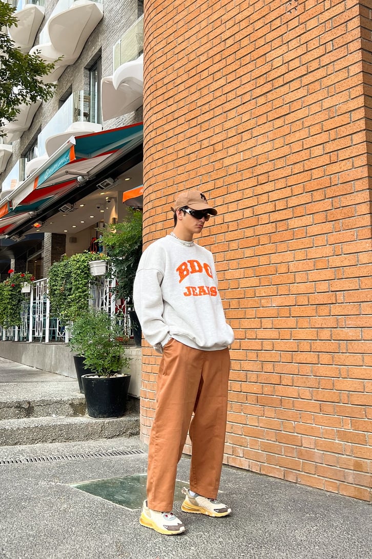 BDG Baskılı Gri Oversize Sweatshirt