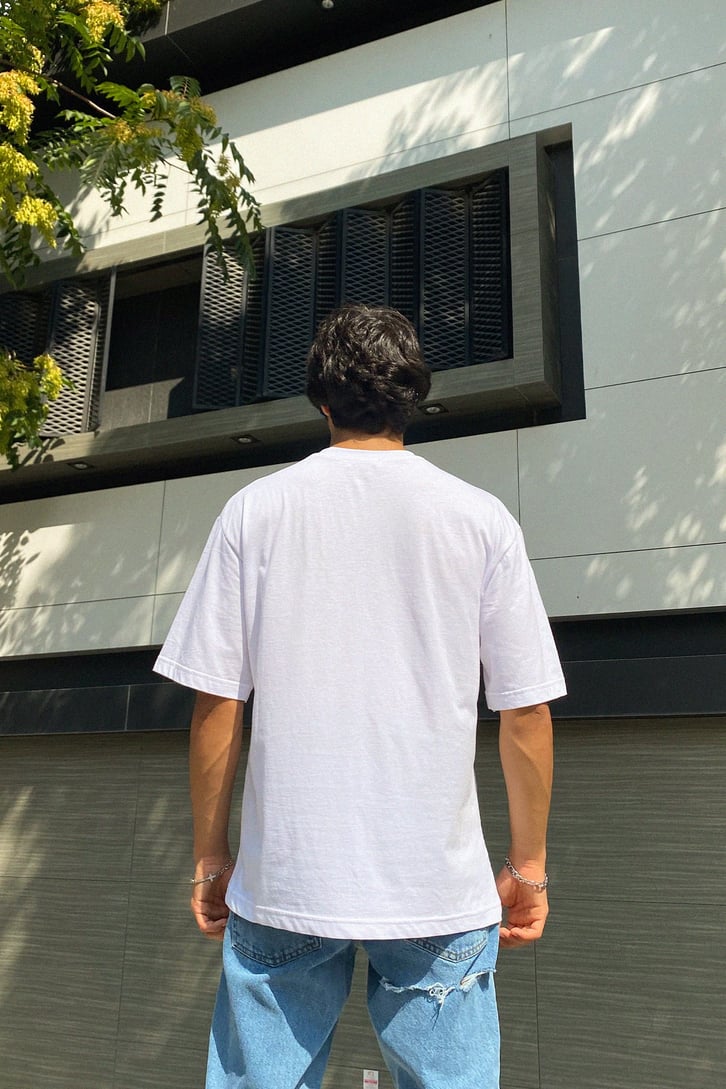 Beach Club Baskılı Beyaz Oversize Tshirt