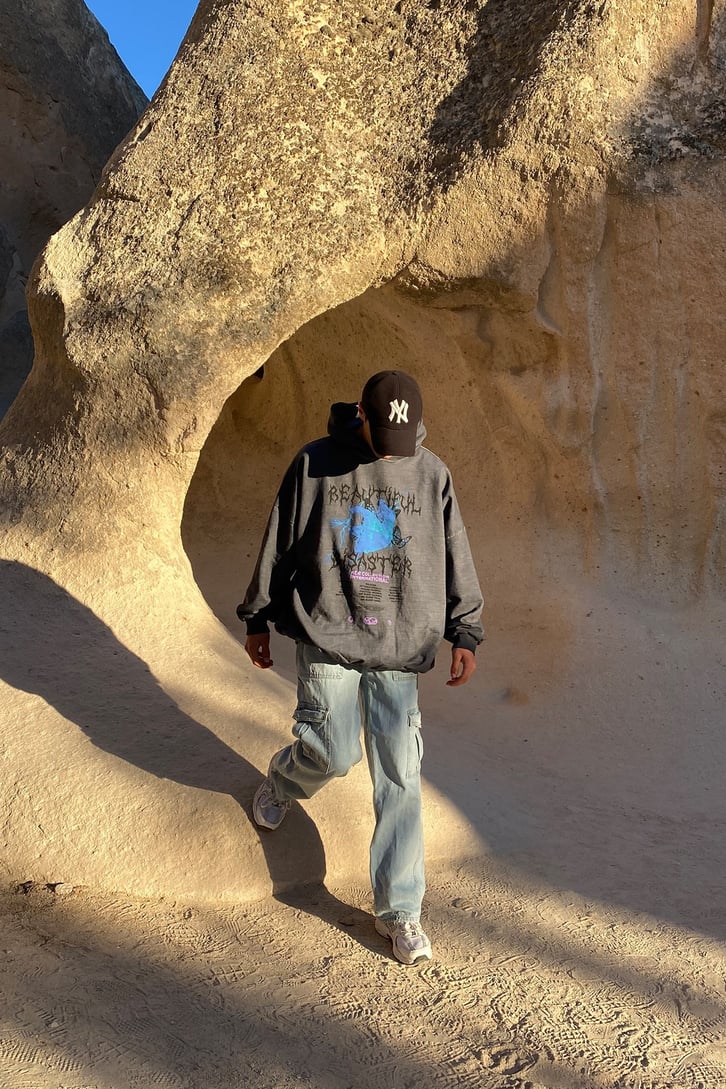 Beatiful Disaster Oversize Hoodie