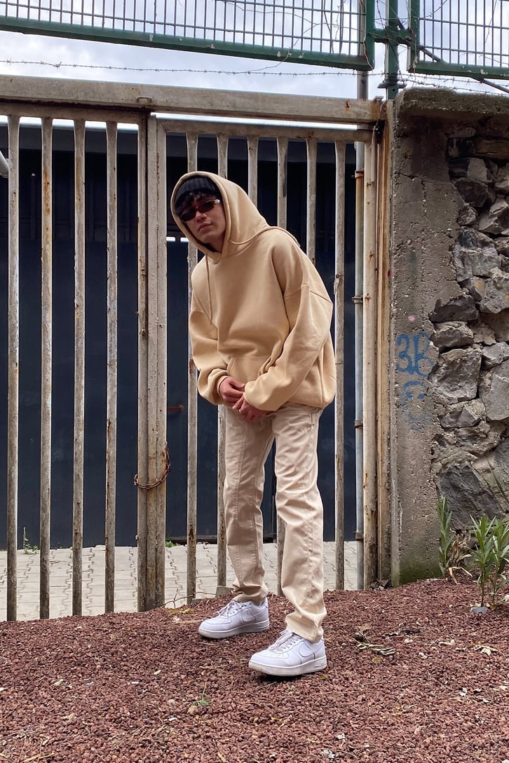 Beige Carrot Fit Skate Pant
