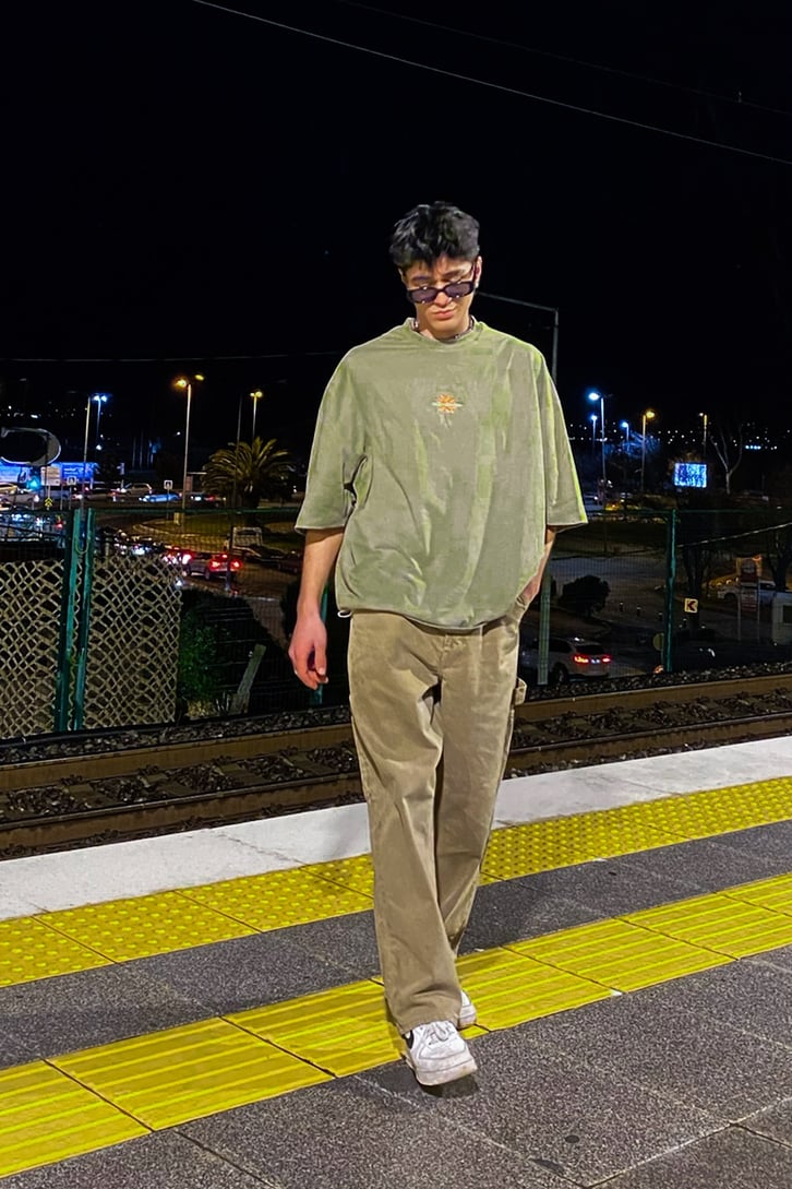 Beige Extra Baggy Fit Carpenter Jean