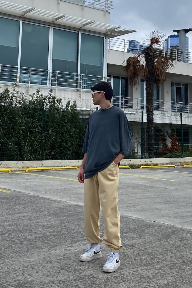 Beige Oversize Basic Sweatpant