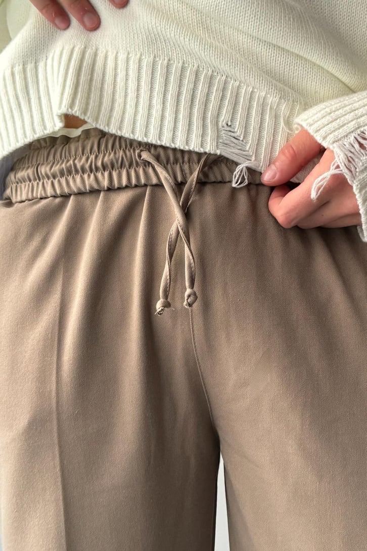 Bel Lastikli Basic Kumaş Pantolon