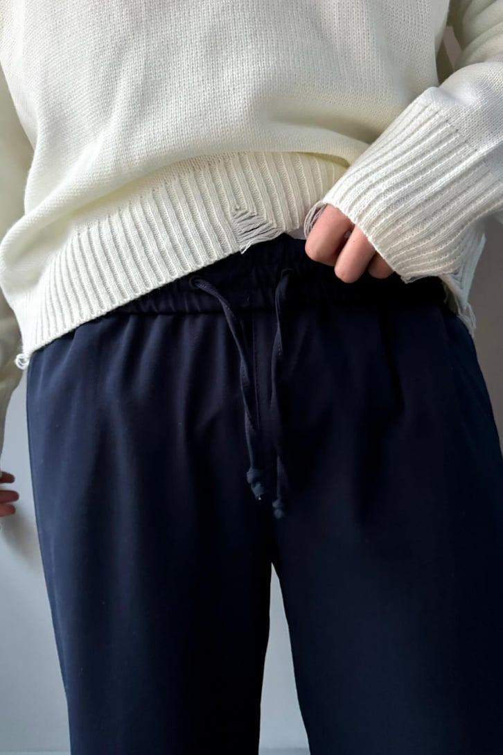 Bel Lastikli Basic Kumaş Pantolon