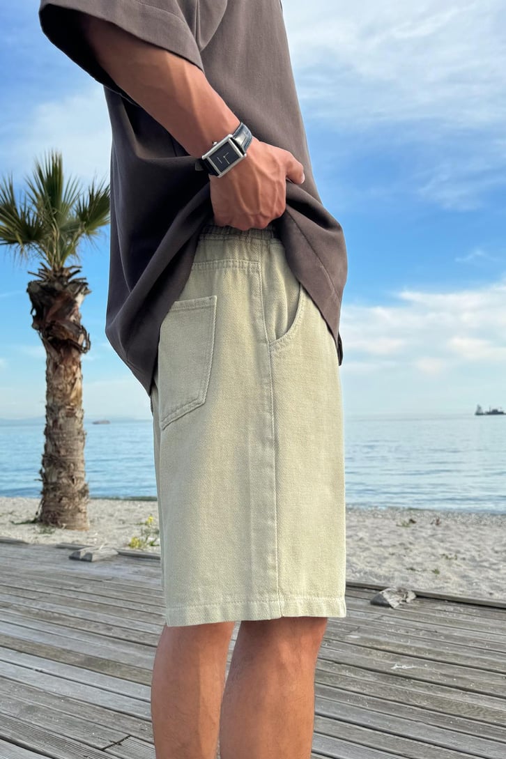Bel Lastikli Basic Şort