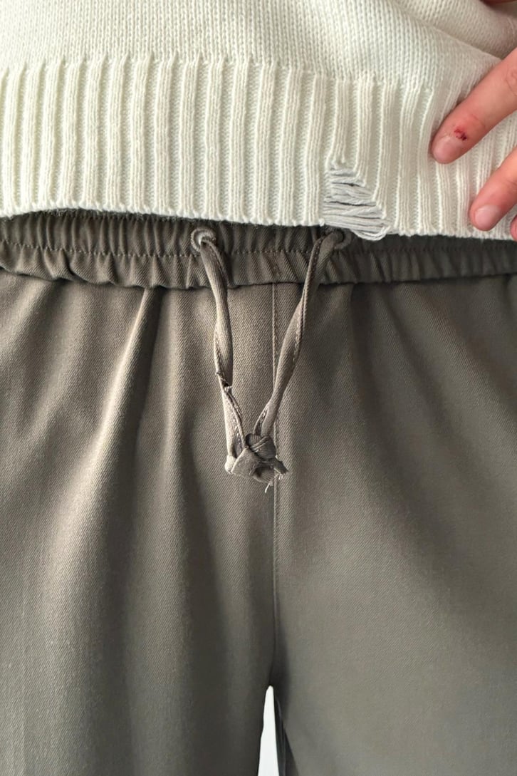 Bel Lastikli Basic Yeşil Kumaş Pantolon