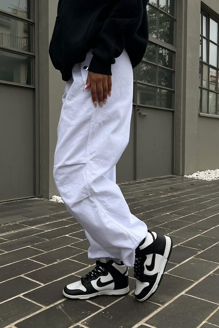 Bel Lastikli Beyaz Baggy Keten Pantolon