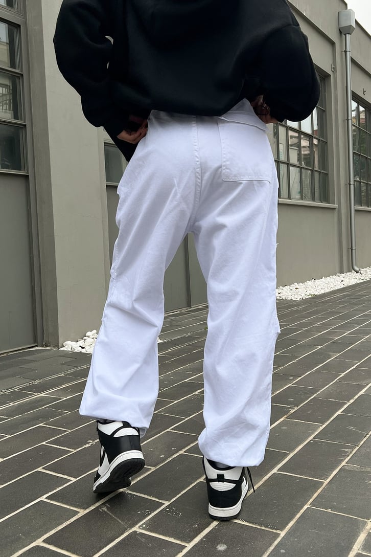 Bel Lastikli Beyaz Baggy Keten Pantolon