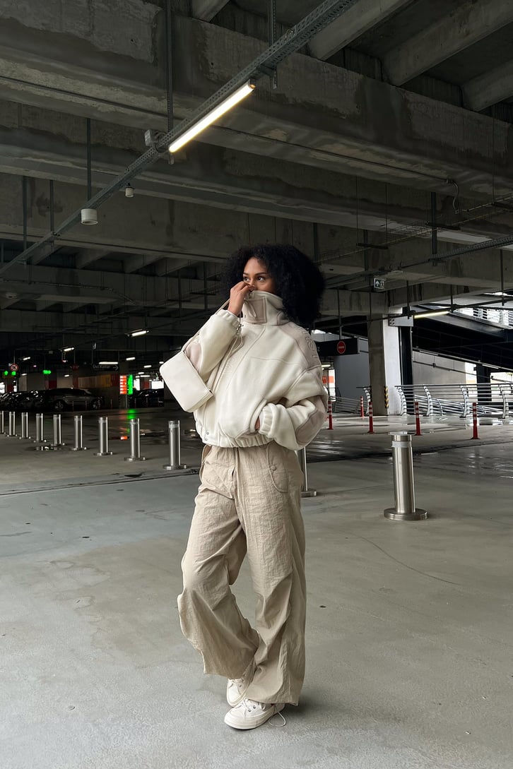 Bel Lastikli Krem Baggy Pantolon