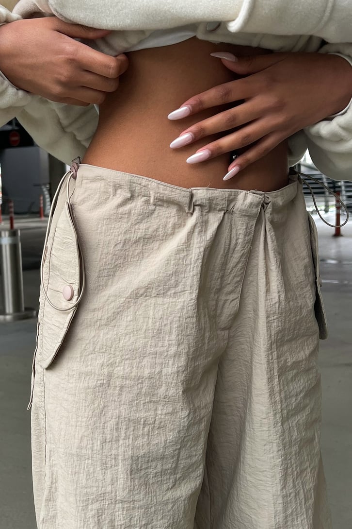 Bel Lastikli Krem Baggy Pantolon