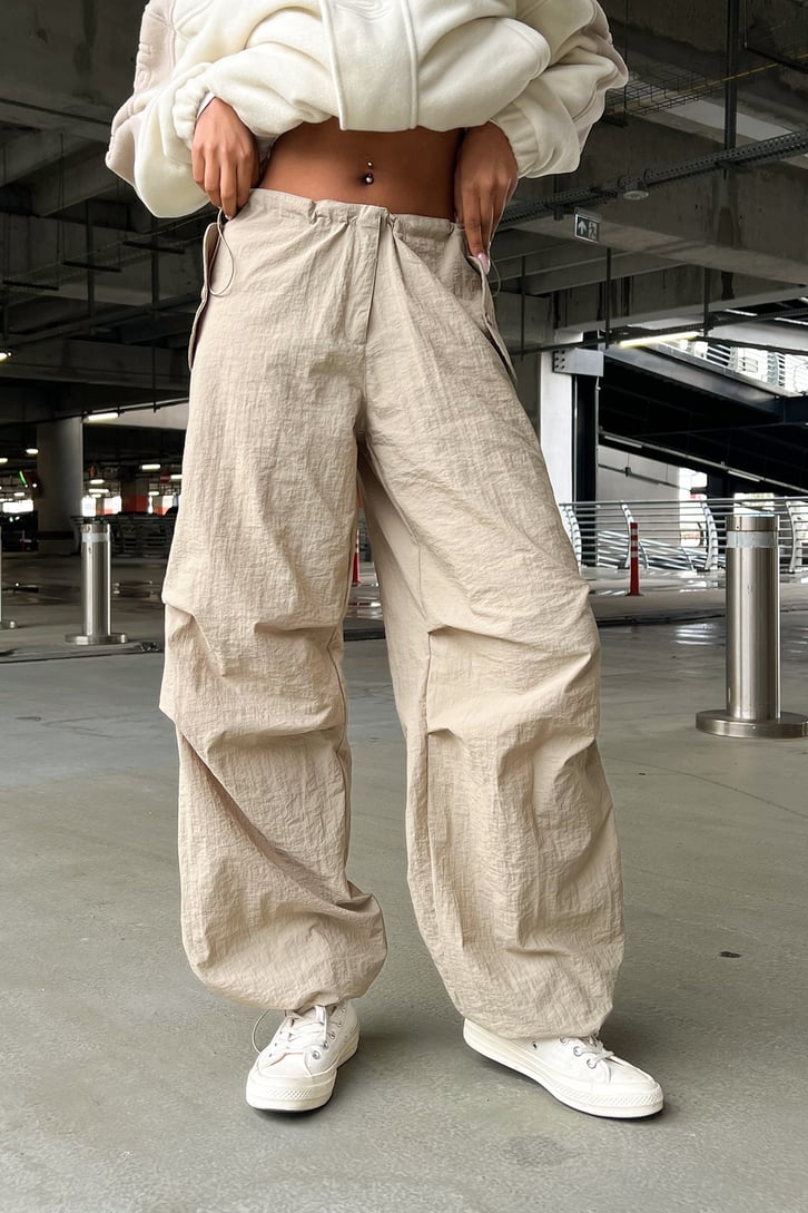 Bel Lastikli Krem Baggy Pantolon