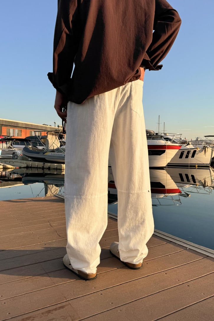 Bel Lastikli Nakış Detay Pantolon