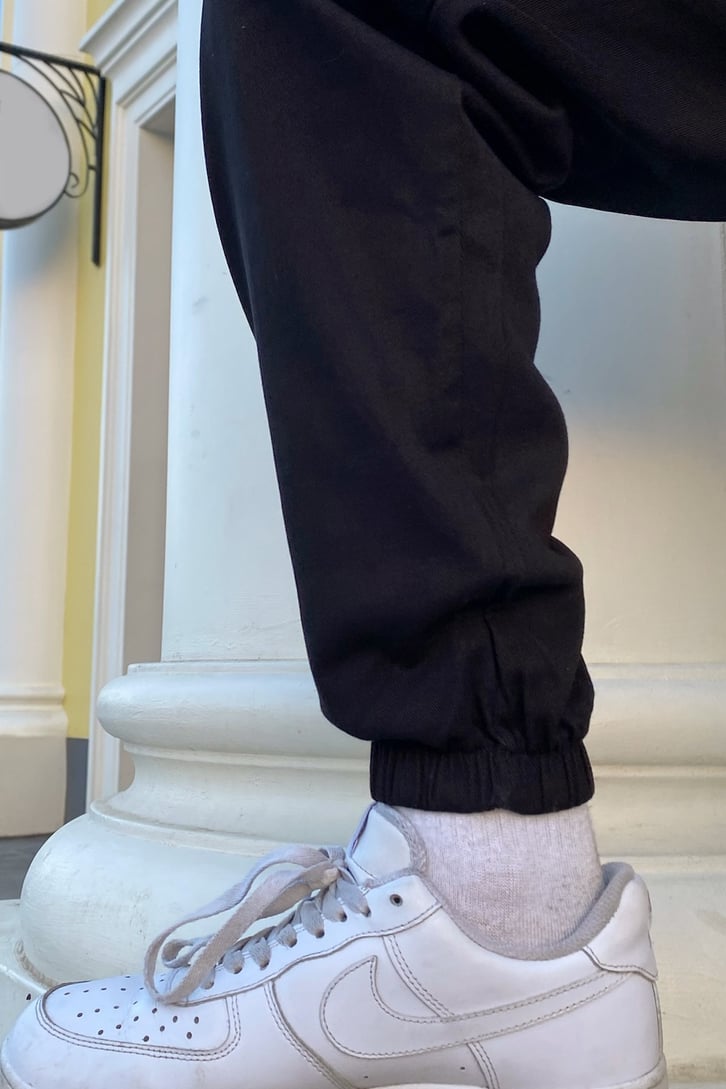 Bel Lastikli Siyah Jogger Pantolon