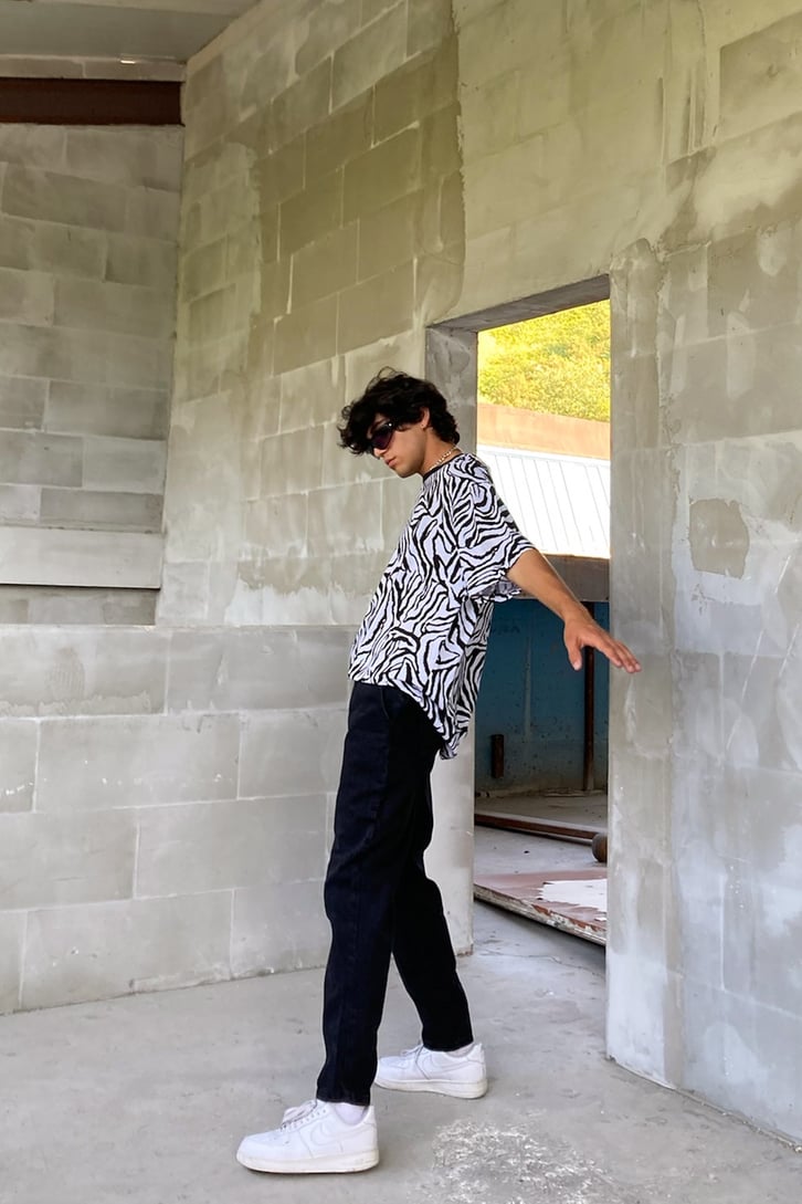 Bel Lastikli Siyah Regular Fit Jean