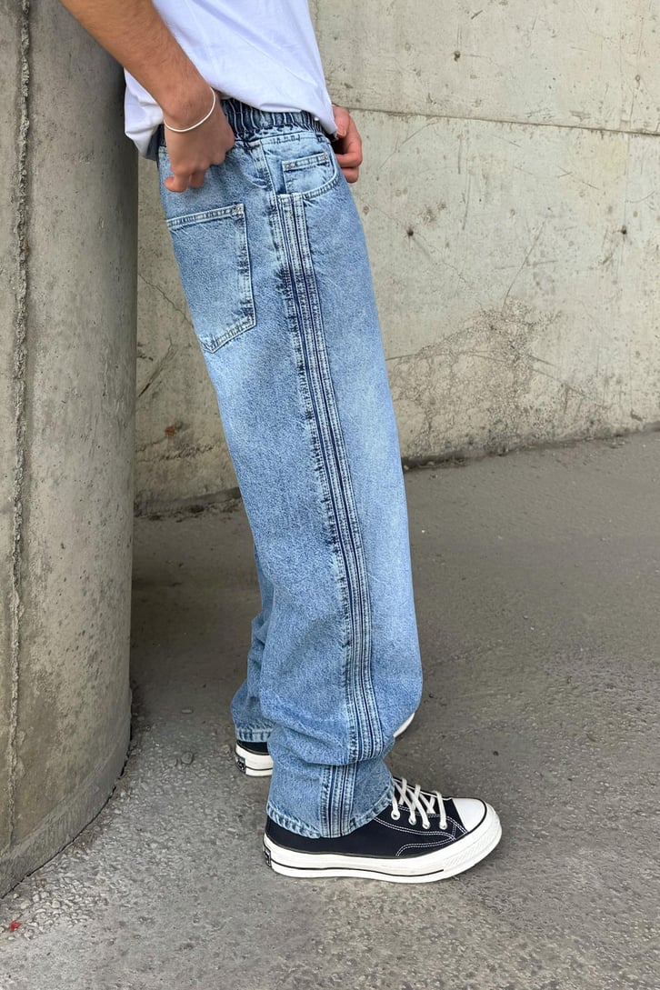 Bel Lastikli Yan Dikiş Detay Regular Jean