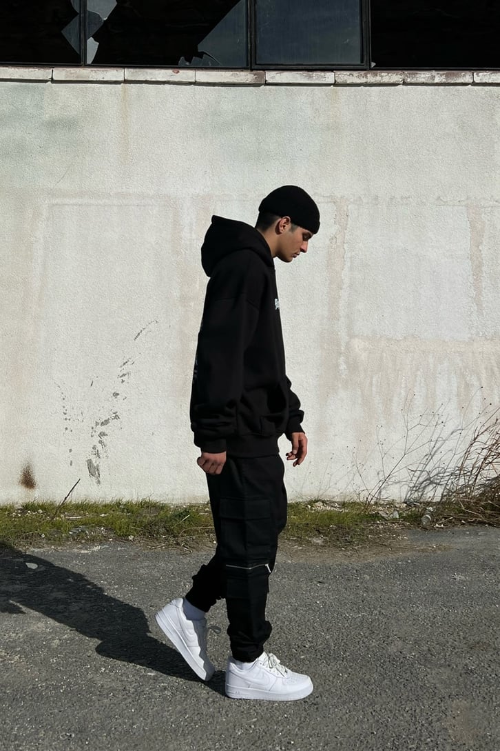 Bel Lastikli Zip Detay Siyah Jogger Pantolon