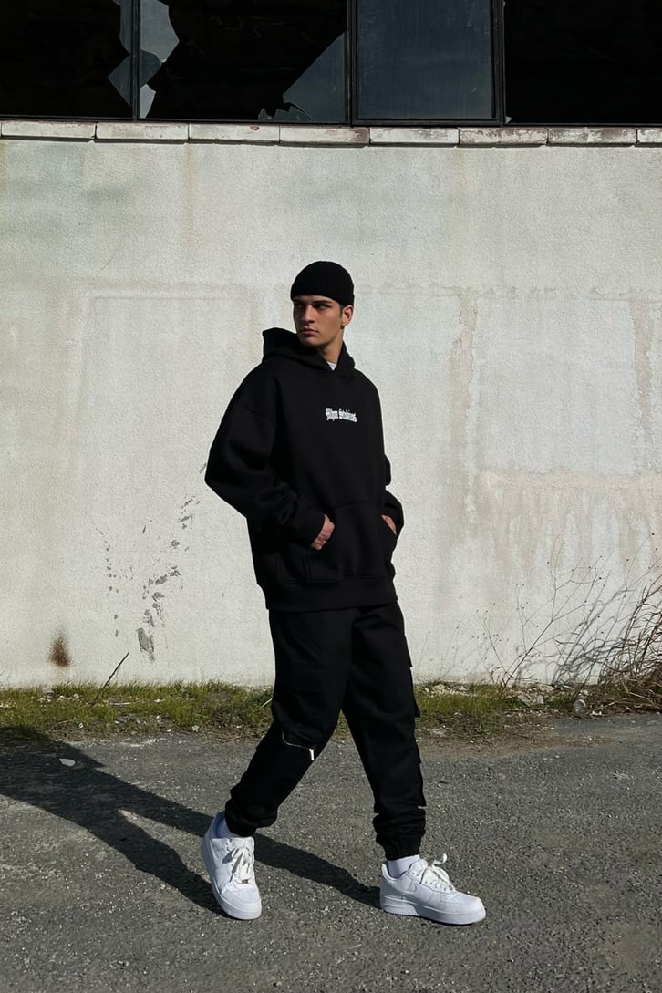 Bel Lastikli Zip Detay Siyah Jogger Pantolon