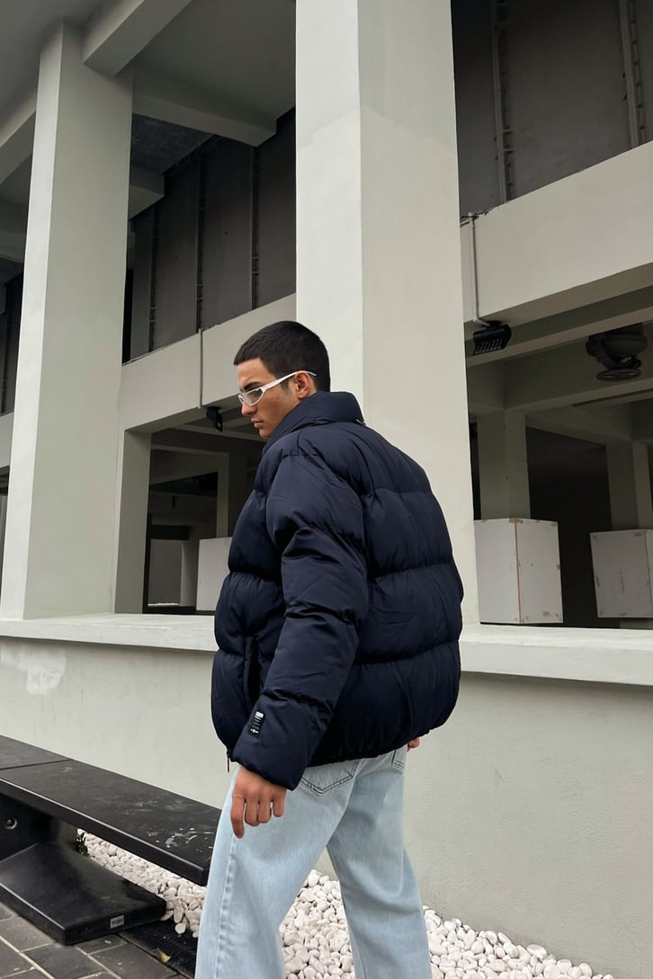 Beli Lastikli Basic Lacivert Şişme Mont