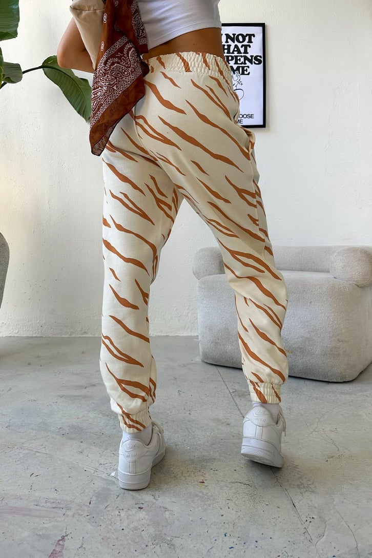 Beli Lastikli Kadın Zebra Eşofman Altı