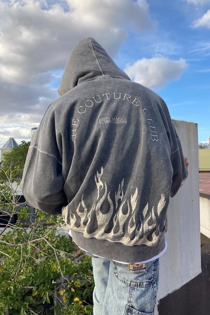 BEYAZ ATEŞ BASKILI OVERSIZE HOODIE