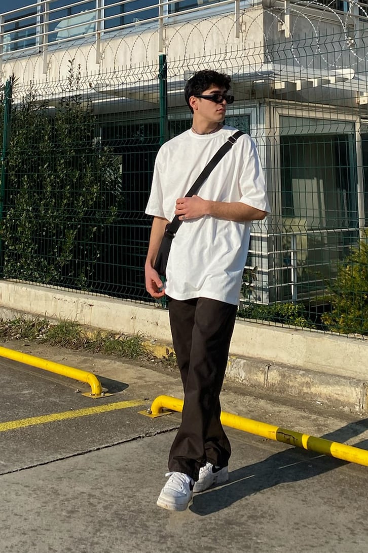 Beyaz Oversize Basic Premium Tee