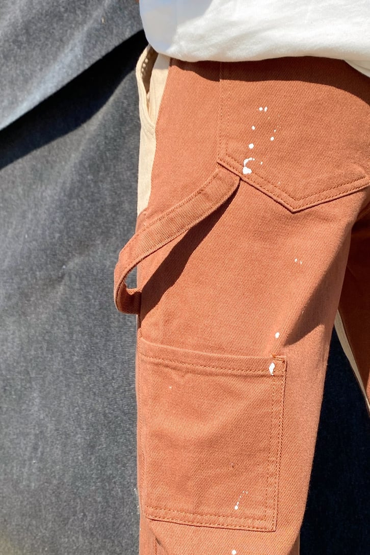 Bicolor Pocket Detail Regular Fit Jean
