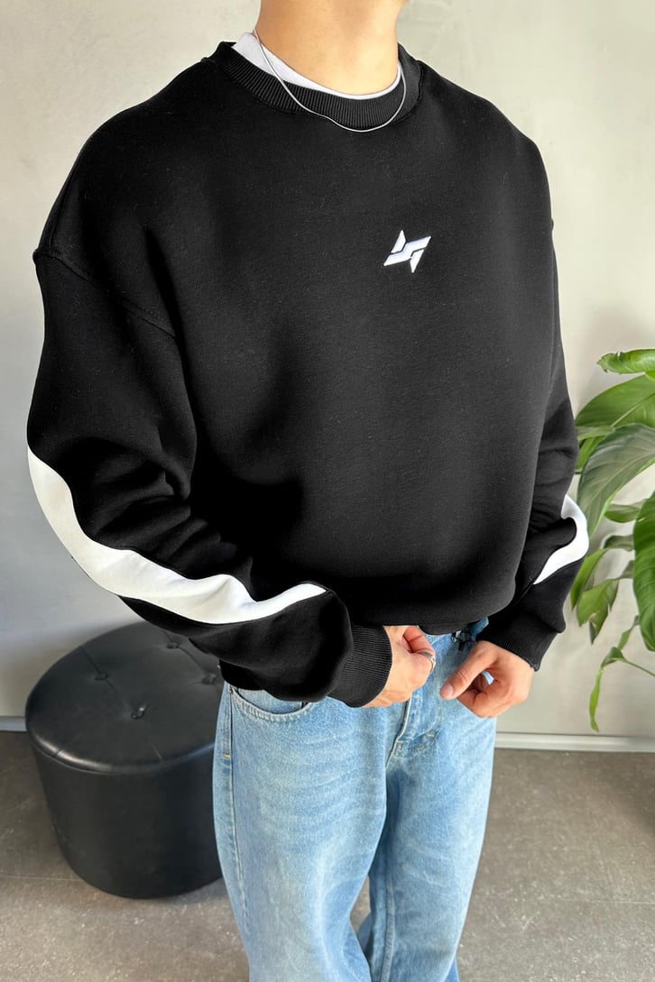 Biye Geçişli Bisiklet Yaka Sweatshirt