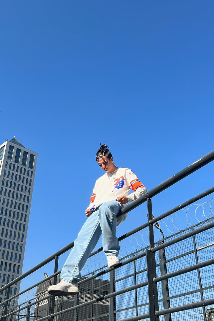 Black 99 Baskılı Beyaz Oversize Sweatshirt