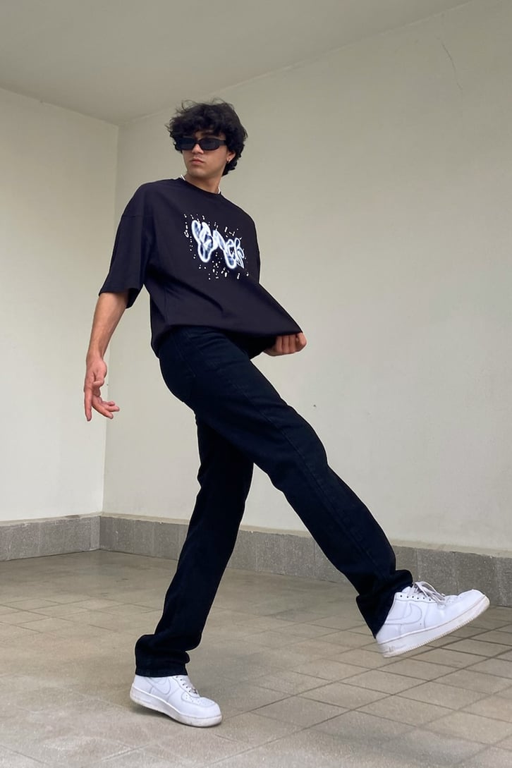Black Air Graffiti Bakılı Oversize Tshirt