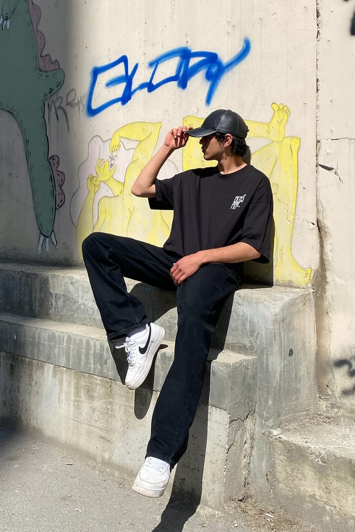Black Magic Baskılı Siyah Oversize Tshirt