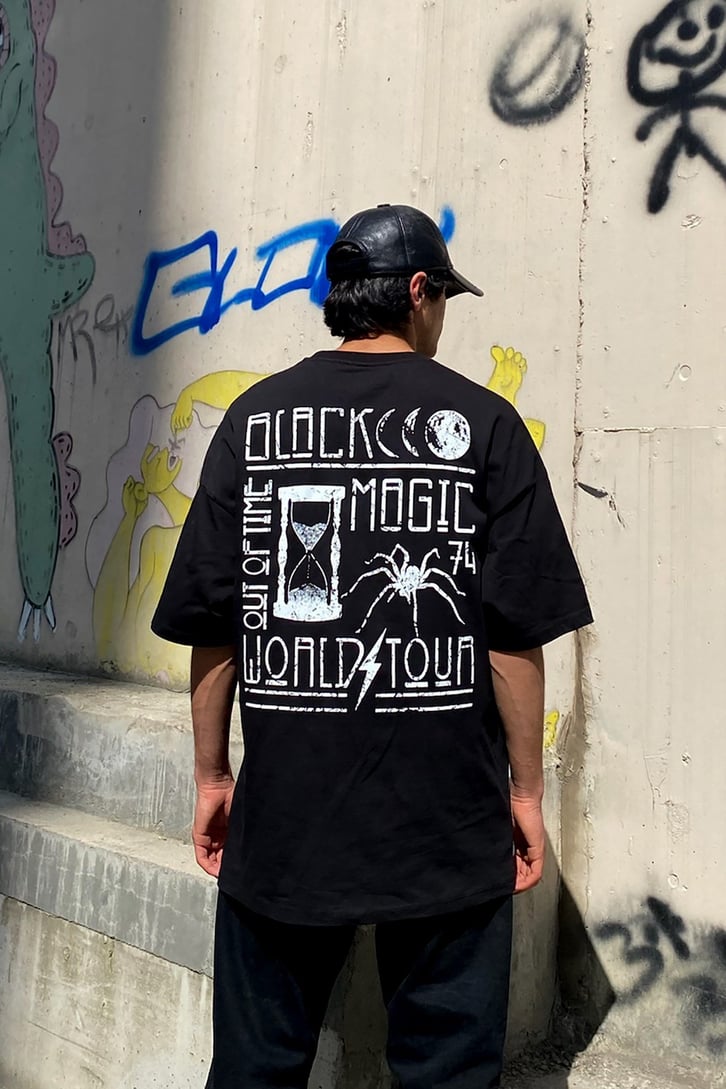 Black Magic Baskılı Siyah Oversize Tshirt